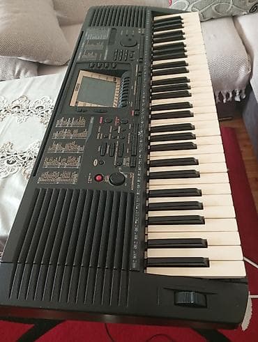 sintezator ayaqlari: Sintezator, Yamaha, İşlənmiş, Ünvandan götürmə, Ödənişli çatdırılma — 1