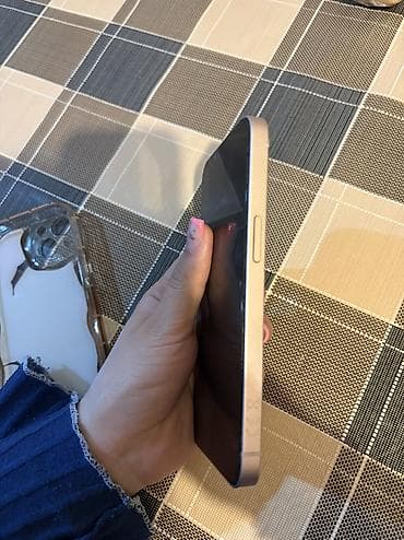 rəsmi not 11: IPhone 13, 128 GB, Barmaq izi, Face ID — 3
