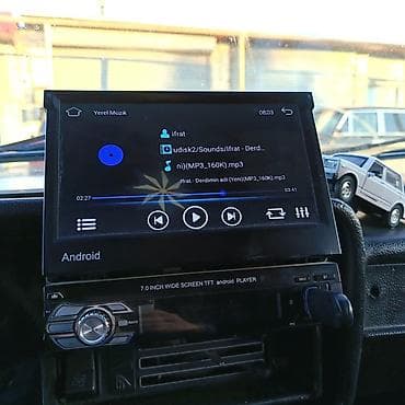 yaxa mikrofon: Avtomobil üçün Android media mərkəzi - 7.0 inch geniş ekranlı TFT — 1