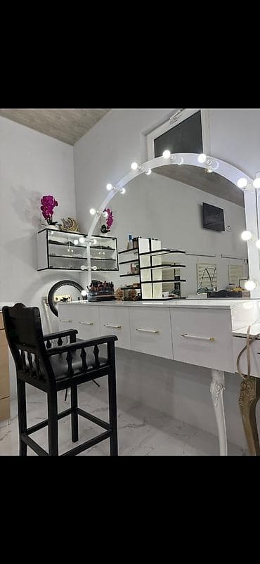 nar siresi ceken: Salon güzgüsü ve kreslosu dest 250azn. Mebel az islenib. Unvan — 1