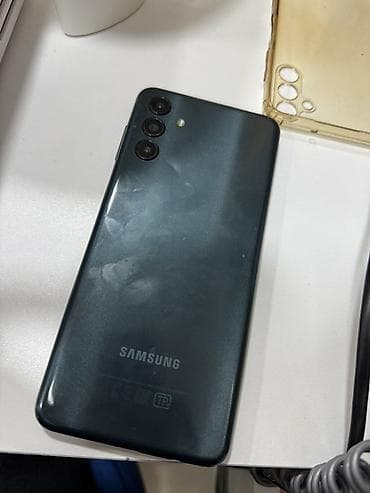 samsung 720: Samsung Galaxy A04 — 2