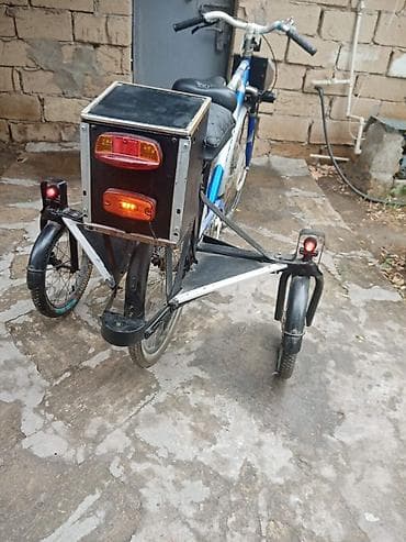 stels pilot: Üç təkərli elektrik köməkçi sistemli velosiped Xüsusiyyətlər: - Arxa — 1