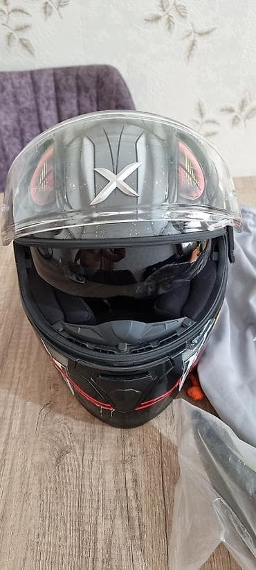 Motonəqliyyat: 180 azn almisdim cemi 4,5 defe istifade etmjsem XOR Helmets integral — 5