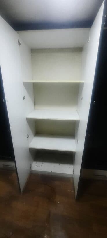 Декор и интерьер: Распашной, 5 дверей Прямой шкаф, Гардеробный шкаф — 2