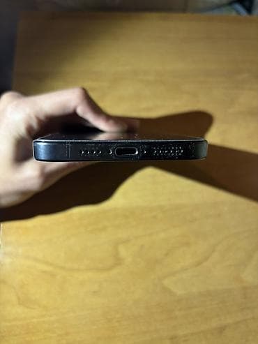 ayfon 14 dubay: IPhone 15 Pro Max, 256 GB, Qara, Face ID — 6