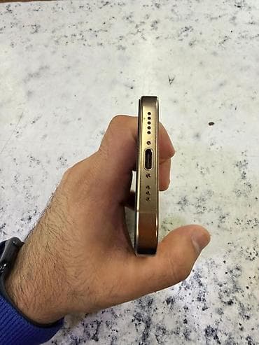 IPhone 16 Pro, 128 GB, Qızılı, Face ID, Simsiz şarj