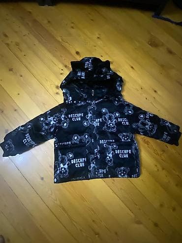 Xodunoklar: Uşaq qış gödəkçəsi – “DESCHPE CLUB” naxışlı - Rəng: qara, üzərində — 1