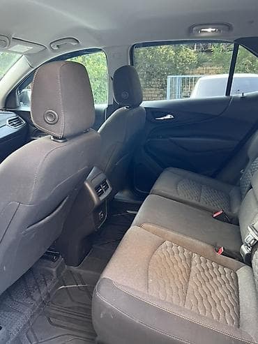 man sat: Chevrolet Equinox – ağ rəng 2021 Zolaq tanima guzgunun olu zonasi ozu — 9