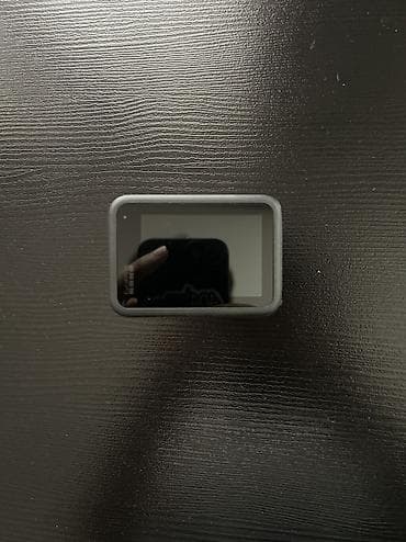resmi 10 s: Salam. GoPro Hero 10 kamerası satılır. Şəkildə gördüyünüz kamera — 2