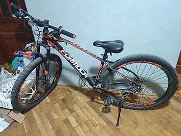 Formula dağ velosipedi - Korpus: yüngül və möhkəm alüminium gövdə