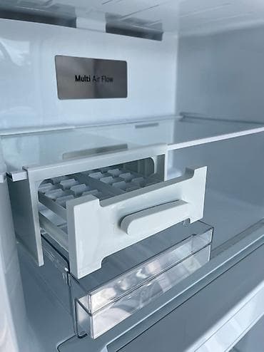 telvizor satisi: İşlənmiş 2 qapılı LG Soyuducu Satılır, rəng - Gümüşü, Dolab içi — 4