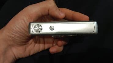 фотоаппарат nikon coolpix aw130: Kompakt rəqəmsal fotoaparat – gümüşü korpus Xüsusiyyətlər: - 4K Mega — 6