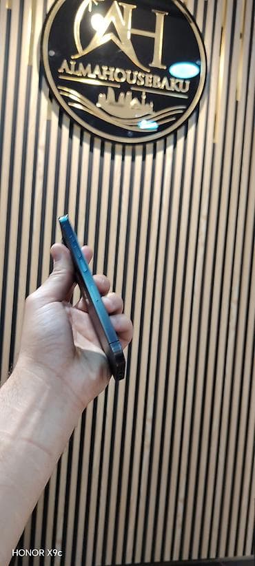 iphone 14 256: IPhone 15 Pro, 256 GB, Blue Titanium, Zəmanət, Simsiz şarj, Face ID — 4