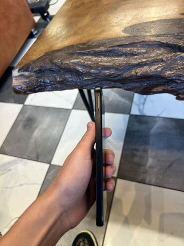 redmi 12 işlənmiş: Redmi 12, 256 ГБ, цвет - Черный, Отпечаток пальца — 3