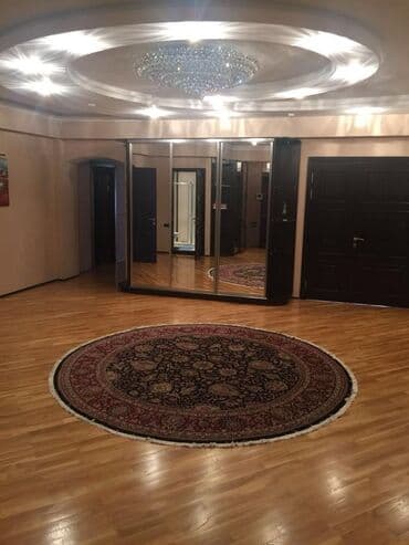 isdenmis xalca: Xalça — 1