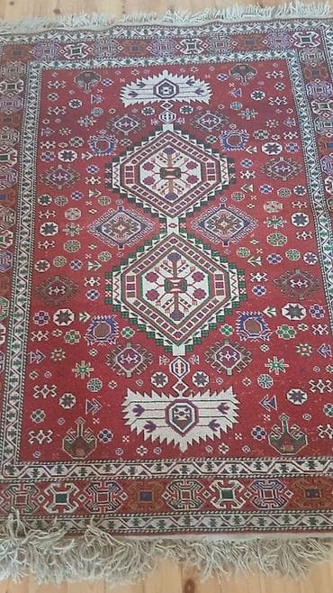 qırmızı xalca: Xalça Dekorativ, Azərbaycan, Kredit var — 1