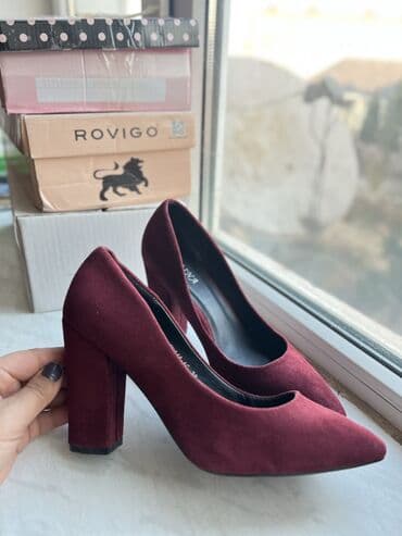 Tuflilər, Ölçü: 38, rəng - Qırmızı, İşlənmiş