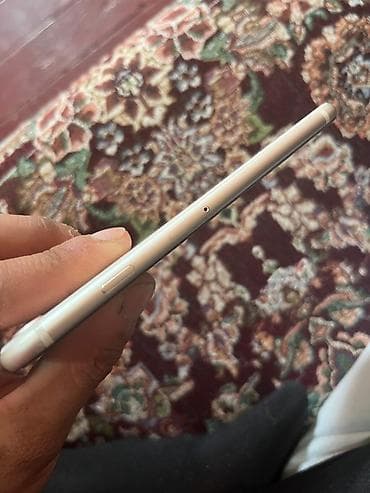 iphone se3 qiyməti: IPhone SE 2020, 128 GB, Ağ, Barmaq izi — 3