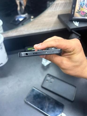 iphone 8 black: Redmi 13, 128 GB, rəng - Qara, Barmaq izi — 5