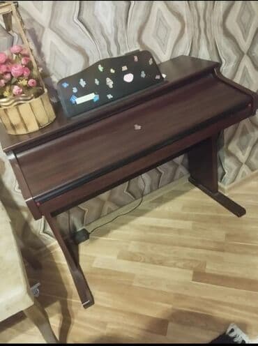 CD, DVD disklər və kassetlər: Gördüyunuz piano Cox az işlenib 5oktavalaidir etraflı melumat ucun — 2