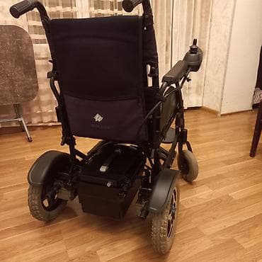 Əlil arabaları: Elektrikli əlil arabası – Wollex - Marka/model: Wollex (arxada loqo — 3