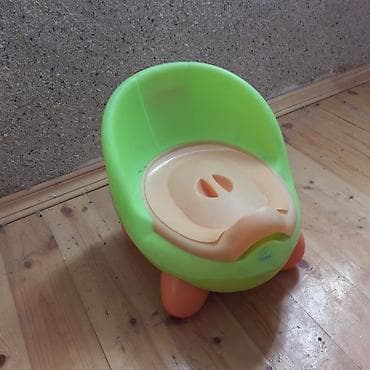 Yemək masaları, oturacaqları: Yaxşı vəziyyətdədir.Türkiyədə alınıb. whatsapp var.lalafo-da Yazmayın — 2