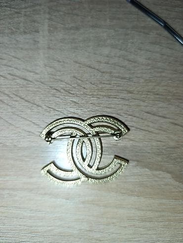 canta teze: Original Chanel broş . 2015-ci Payız kolleksiyası.Arxasında Logosu — 7