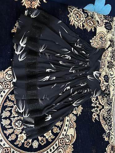qadin geyim: Midi Ətək, S — 1