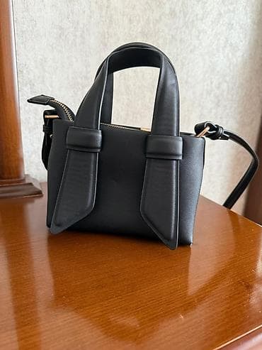 daş val: Qara mini çiyin/əl çantası - Material: yumşaq eko‑dəri - Rəng — 3