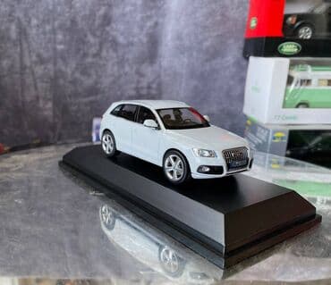 maşın modeli: Коллекционная модель AUDI Q5 PA White 2013 Schuco Scale 1:43 Art. — 15
