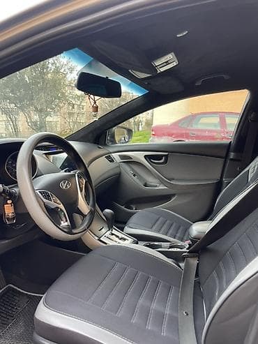 Avtomobil satışı: Hyundai Elantra: 1.8 l | 2011 il Sedan — 9