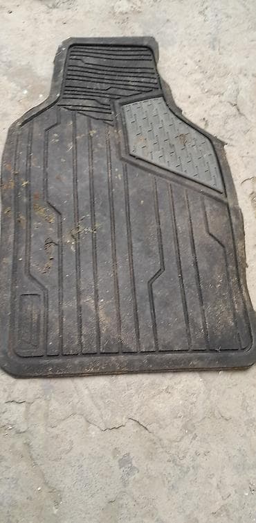 panelerin satisi: Avtomobil üçün ayaqaltı, İşlənmiş, Rezin, 1 — 2