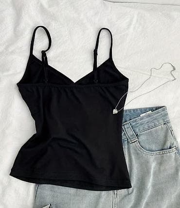 topdan geyim: Qara yazılı krop top – “i’m the problem” çaplı - Stil: Minimal və — 2