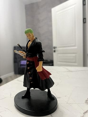 İdman və hobbi: Roronoa Zoro fiquru – One Piece kolleksiya heykəlciyi - Personaj — 1