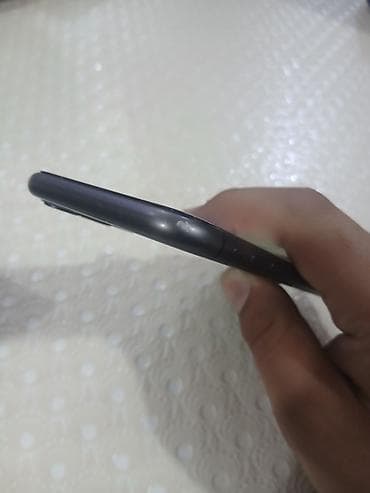 samsung a20 ikinci el: IPhone 11, Qara, Face ID — 5