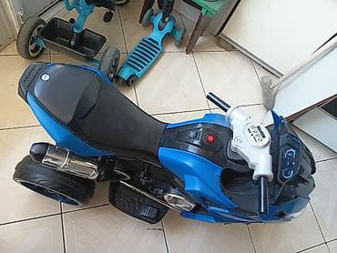 Oyuncaqlar: Uşaq üçün elektrikli üçtəkərli motosiklet – mavi rəng - Korpus: idman — 3