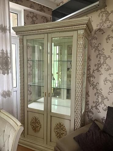 saç stolu: İşlənmiş, Masa və oturacaqlar, Türkiyə — 5