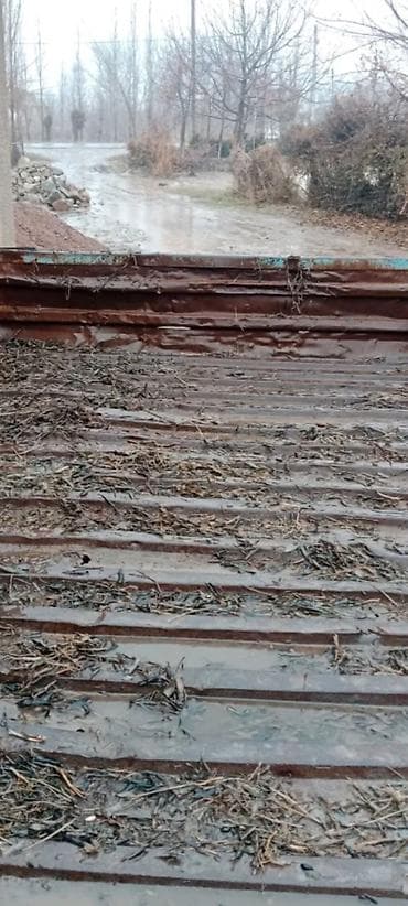 ka 700 traktor satişi: Lapetlər — 4