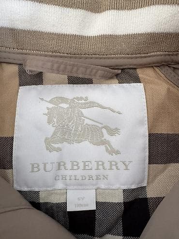 paltar don: Burberry Children uşaq kurtkası - Model: Burberry Children - Ölçü: 5Y — 2