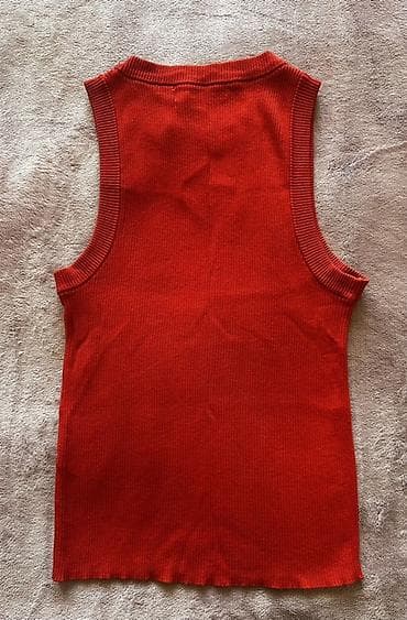 futbolkalar: Stradivarius qadın köynəyi – qolsuz rib teksturalı top - Brend — 3