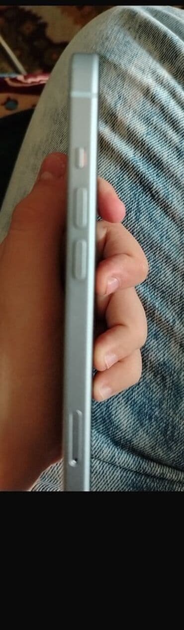 kontakt iphone 15: IPhone 15, 128 GB, Ağ, Face ID — 4