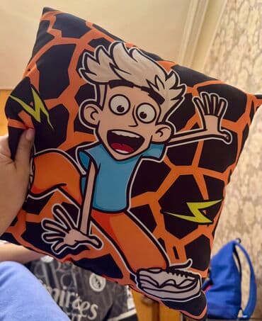 декоративная мебель: Dekorativ İşlənmiş Sadə Yastıq, Ünvandan götürmə — 1