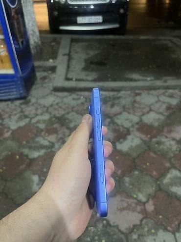 i̇pad 6 mini: IPhone 13 mini, Mavi — 3