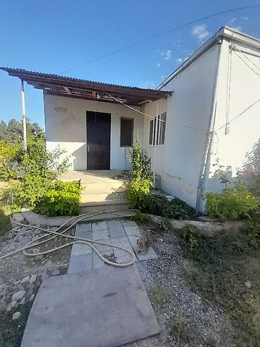 gence evleri: Satılır: həyət evi və torpaq sahəsi - Ümumi: Həyətyanı sahəsi olan 1 — 3