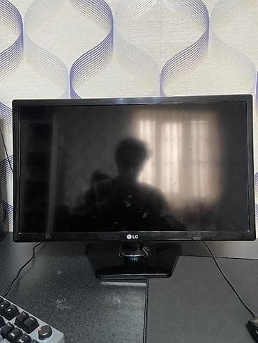 komputer ekran şəkilləri: Satılır: LG 24” Monitor Qiymət: 110 AZN Həm TV kimi, həmdə Monitor — 3