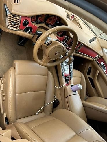 barter disk: Porsche Panamera GTS – premium idman sedan - Korpus: 5 qapılı fastbek — 9