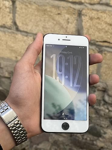 mp3 yüklə: IPhone SE 2022, 64 GB, Qara, Barmaq izi — 2