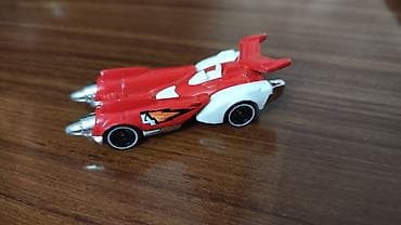 Kolleksiya üçün metal oyuncaq maşın modeli - Ölçü: təxminən 1:64