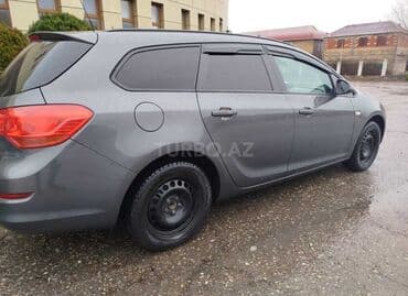 Avtomobil alışı: Opel Astra: 1.4 l | 2011 il 334000 km Universal — 3