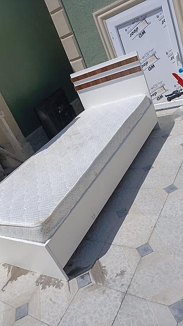 matras islenmis: İşlənmiş, Təknəfərlik çarpayı, Bazasız, Matras ilə, Azərbaycan — 2